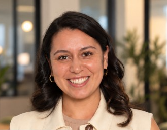 Viri, Marketing Manager